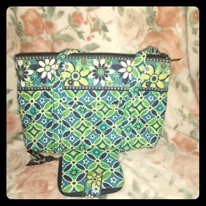 Vera Bradley tote bag w/ wallet